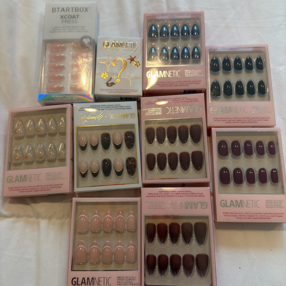 Glamnetic Press-On Nails Set - Assorted Pink, Mauve & Navy Shades